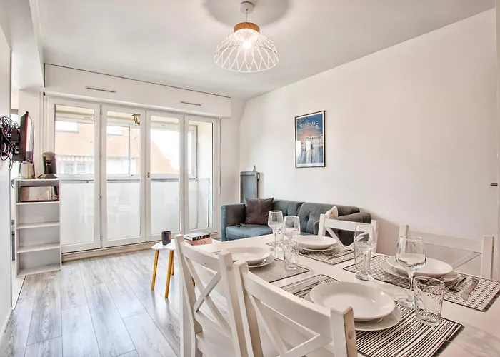 2 Bedrooms, Tv & Wifi *